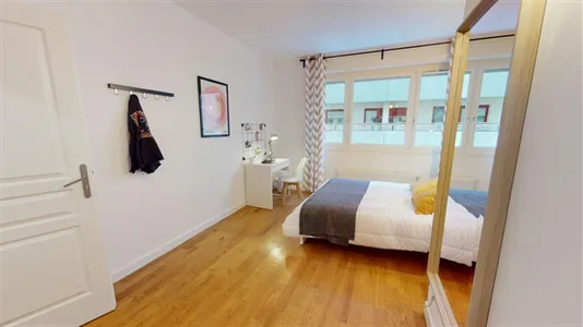Rooms in Lyon - photo 1