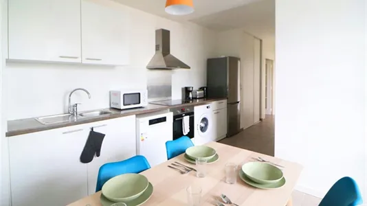 Rooms in Paris 19ème arrondissement - photo 8