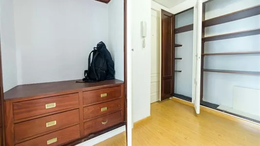 Rooms in Valencia Ciutat Vella - photo 8