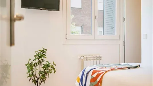 Rooms in Madrid Chamberí - photo 5