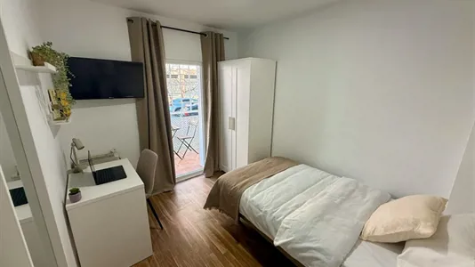 Rooms in Madrid Hortaleza - photo 1