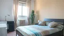Room for rent, Milano Zona 7 - Baggio, De Angeli, San Siro, Milan, Via Federico Engels