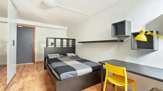 Rooms in Milano Zona 2 - Stazione Centrale, Gorla, Turro, Greco, Crescenzago - photo 3
