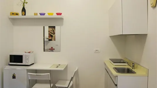 Apartments in Milano Zona 5 - Vigentino, Chiaravalle, Gratosoglio - photo 9