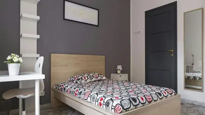 Room for rent in Milano Zona 2 - Stazione Centrale, Gorla, Turro, Greco, Crescenzago, Milan