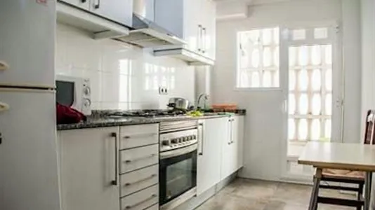 Rooms in Valencia La Zaidía - photo 10