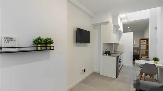 Apartments in Cornellà de Llobregat - photo 6
