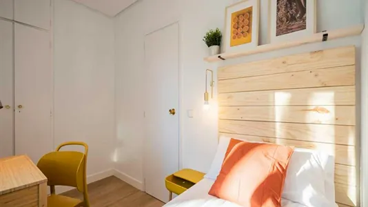 Rooms in Madrid Moncloa-Aravaca - photo 1
