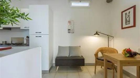 Apartments in Florence - photo 7