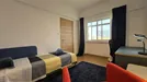 Room for rent, Lisbon (region), &lt;span class=&quot;blurred street&quot; onclick=&quot;ProcessAdRequest(12170672)&quot;&gt;&lt;span class=&quot;hint&quot;&gt;See streetname&lt;/span&gt;[xxxxxxxxxxxxx]&lt;/span&gt;