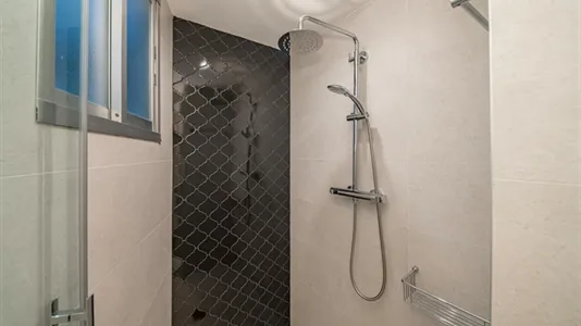 Rooms in Málaga - photo 8