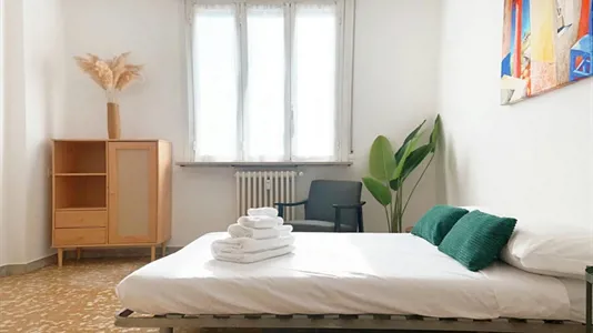 Rooms in Milano Zona 7 - Baggio, De Angeli, San Siro - photo 1