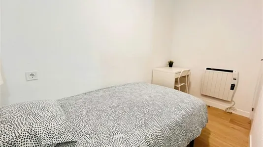 Rooms in Madrid Puente de Vallecas - photo 8