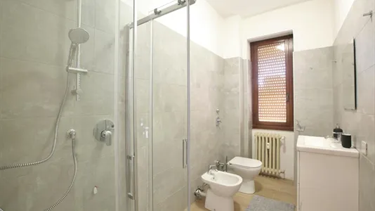 Rooms in Milano Zona 2 - Stazione Centrale, Gorla, Turro, Greco, Crescenzago - photo 10