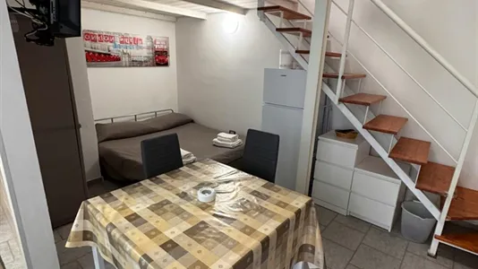 Houses in Scafati - photo 5