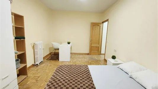 Rooms in Madrid Chamberí - photo 7