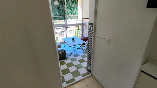 Rooms in Granada - photo 7