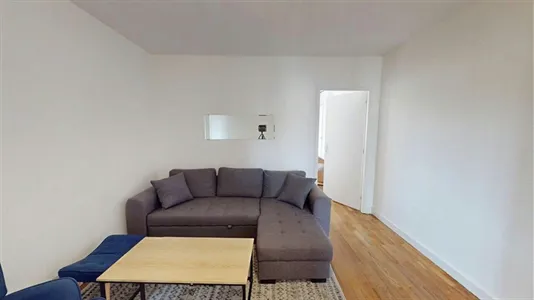 Rooms in Saint-Julien-en-Genevois - photo 10