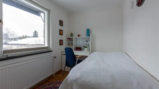 Rooms in Tyresö - photo 1