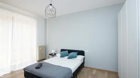 Rooms in Milano Zona 2 - Stazione Centrale, Gorla, Turro, Greco, Crescenzago - photo 3