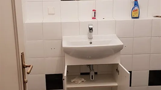 Rooms in Vienna Favoriten - photo 5