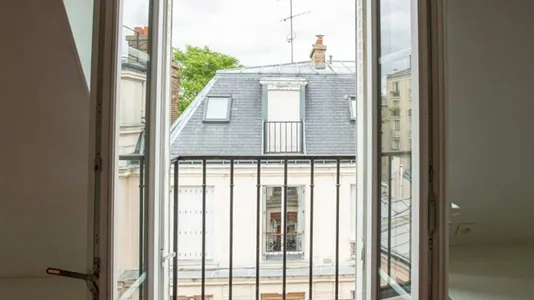 Apartments in Paris 18ème arrondissement - Montmartre - photo 8