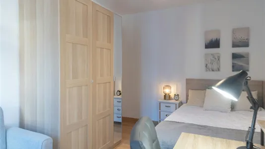 Rooms in Madrid Chamartín - photo 8