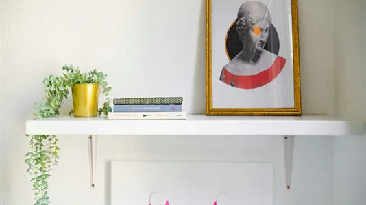 Rooms in Madrid Centro - photo 9