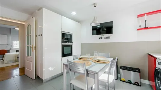 Rooms in Madrid Chamartín - photo 6