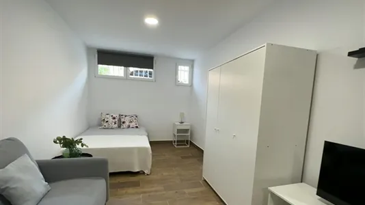 Apartments in Madrid Carabanchel - photo 5