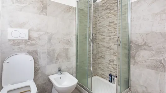 Rooms in Milano Zona 5 - Vigentino, Chiaravalle, Gratosoglio - photo 6