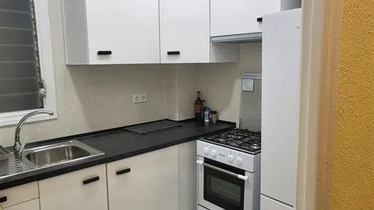 Rooms in Barcelona Eixample - photo 5