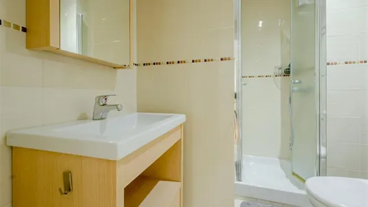 Rooms in Madrid Tetuán - photo 7