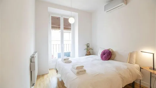 Apartments in Madrid Centro - photo 2