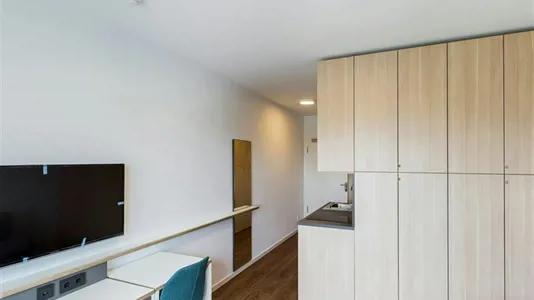 Apartments in Berlin Mitte - photo 3