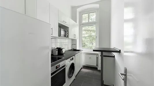 Apartments in Location is not specified - photo 8