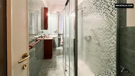 Rooms in Milano Zona 8 - Fiera, Gallaratese, Quarto Oggiaro - photo 5