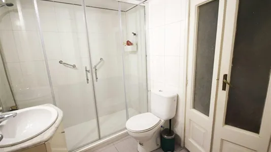 Rooms in Barcelona Sarrià-St. Gervasi - photo 9