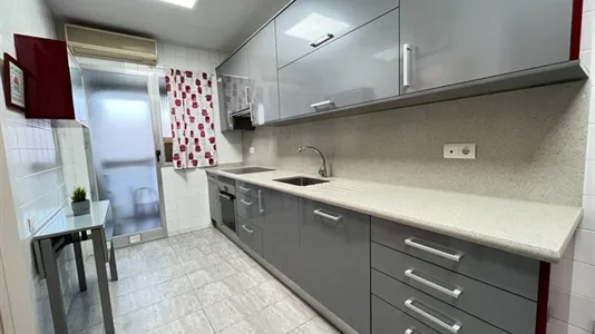 Rooms in Valencia La Zaidía - photo 9