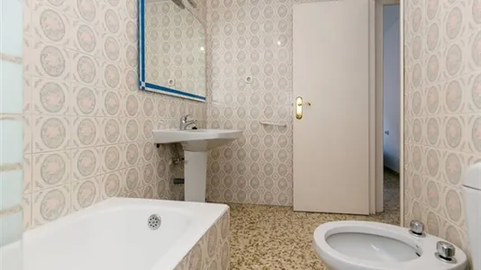 Rooms in Granada - photo 10