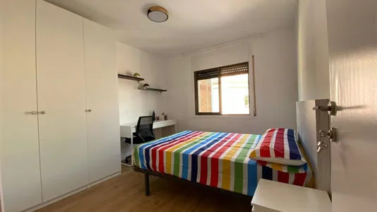 Rooms in L'Hospitalet de Llobregat - photo 4