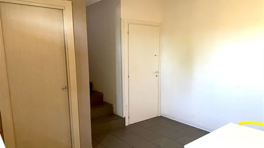 Rooms in Roma Municipio VI – Roma Delle Torri - photo 10