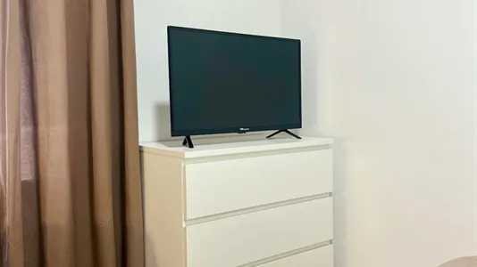 Rooms in Madrid Salamanca - photo 4