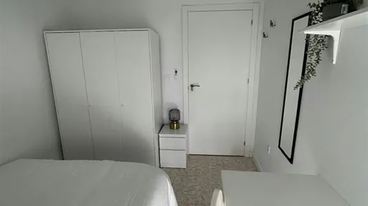 Rooms in Burjassot - photo 4