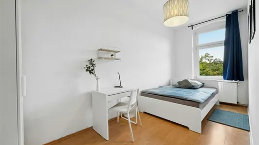 Rooms in Berlin Treptow-Köpenick - photo 2