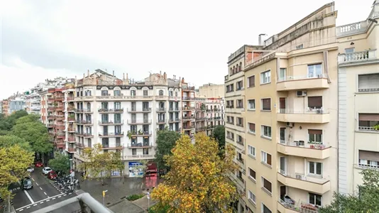 Apartments in Barcelona Eixample - photo 8