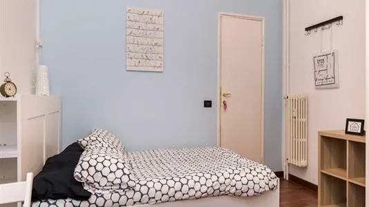 Rooms in Milano Zona 2 - Stazione Centrale, Gorla, Turro, Greco, Crescenzago - photo 5