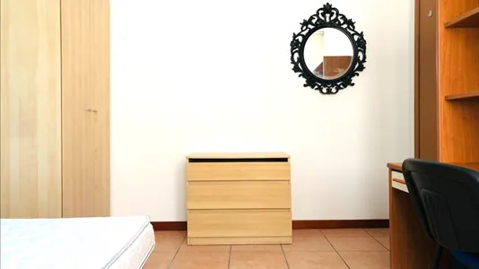 Rooms in Roma Municipio XI – Arvalia/Portuense - photo 4