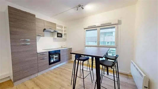 Rooms in Lyon - photo 3