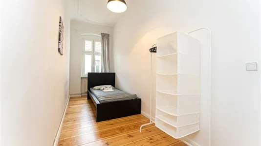 Rooms in Berlin Friedrichshain-Kreuzberg - photo 1
